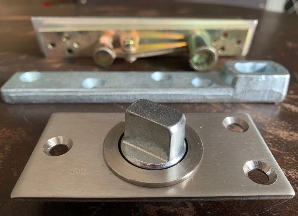 Commercial entrance with heavy-duty door hardware